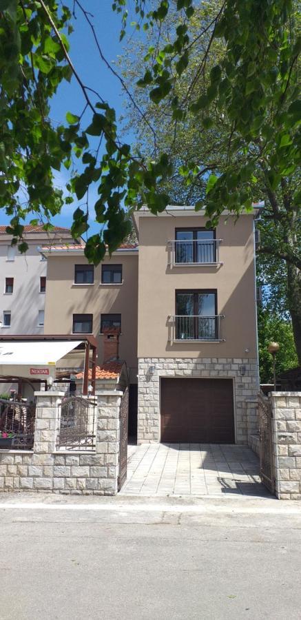 Smjestaj Miljas Trebinje Hotel Exterior foto